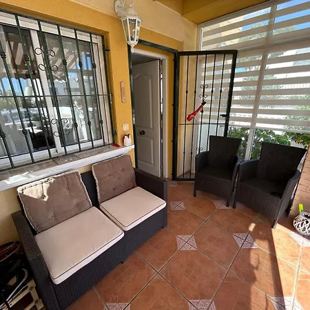 Casa Laguna Azul *