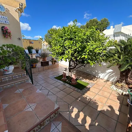 Casa Laguna Azul *